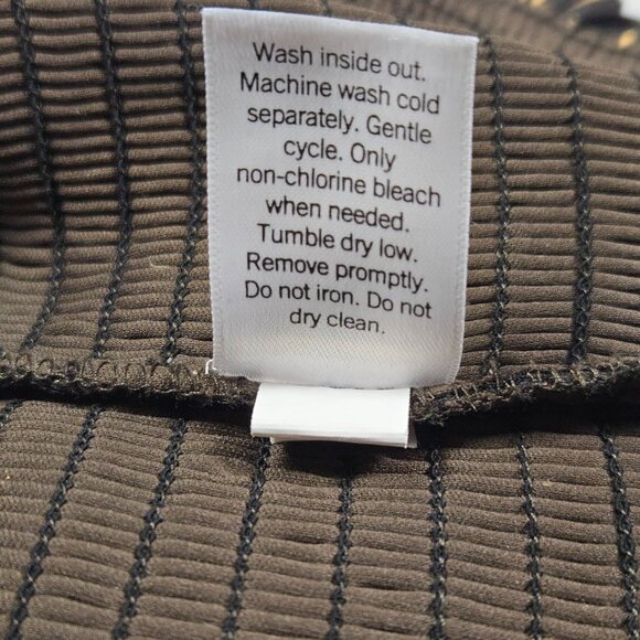 Nine West Womens‎ XS Metallic Black Ruffle Top Smocked Waist Y2K Disco Night Out - Picture 9 of 10